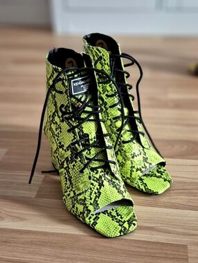 Kendall & Kylie Neon Green Snake Print Lace-Up Peep Toe Booties